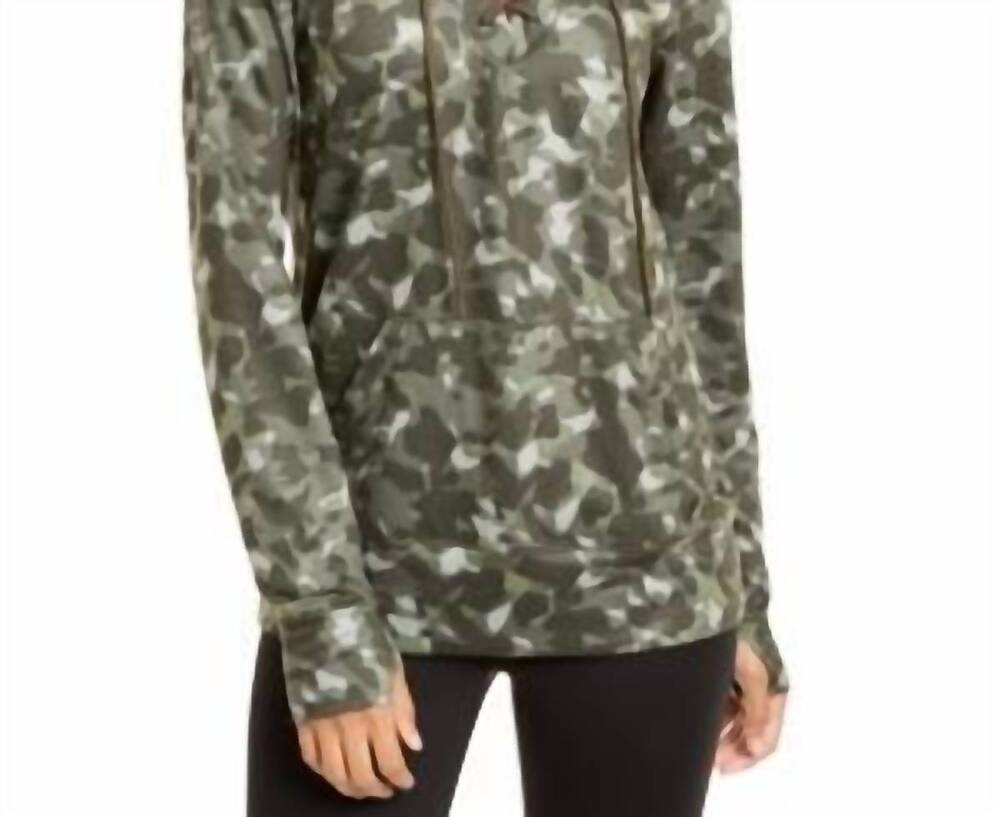 NEW IDEOLOGY women’s camo lace-up hoodie in deep depth